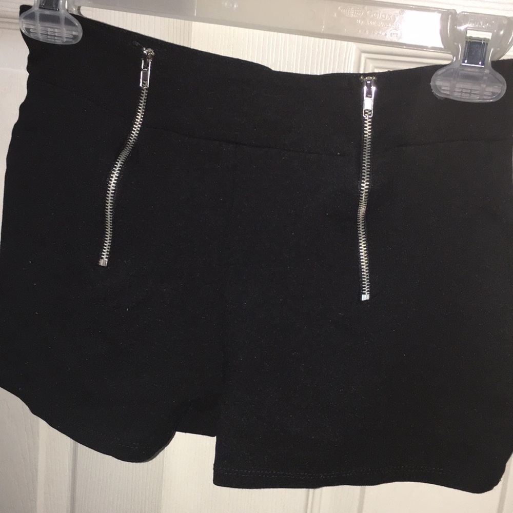 High waisted soft shorts